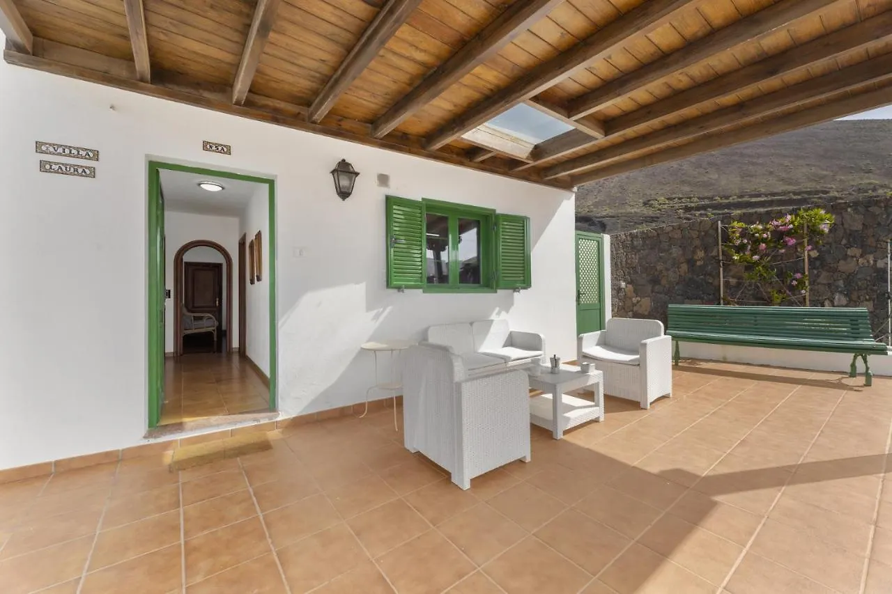 Villa Laura Guatiza 펜션