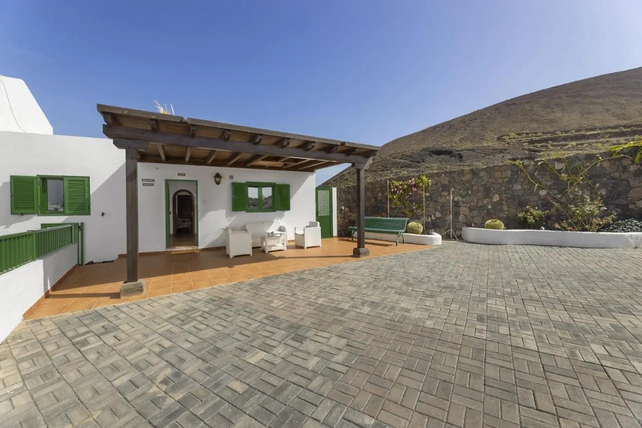 펜션 Villa Laura Guatiza